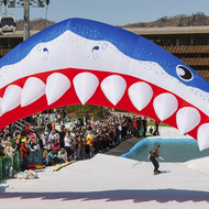 Надувная арка "Пасть акулы" - Производственное предприятие АЭРО - Пневмокаркасные шатры и палатки,  надувные рекламные конструкции, надувные сцены, арки  и пневмокостюмы