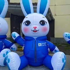 Надувная фигура "Заяц" - Производственное предприятие АЭРО - Пневмокаркасные шатры и палатки,  надувные рекламные конструкции, надувные сцены, арки  и пневмокостюмы